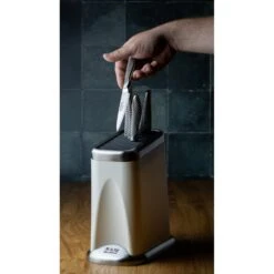 Global G-EARTH7B Earth-Tsuchi 7 Piece Knife Block Set -Global Shop global g earth7b earth tsuchi 7 piece knife block set p2280 13103 image